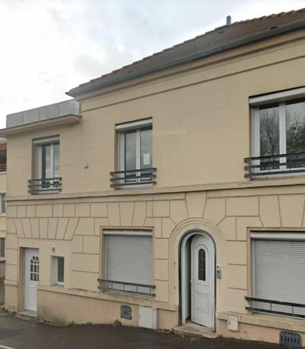 Villiers Le Bel -Villepinte -Roissy - Cdg-Paris Exterior foto